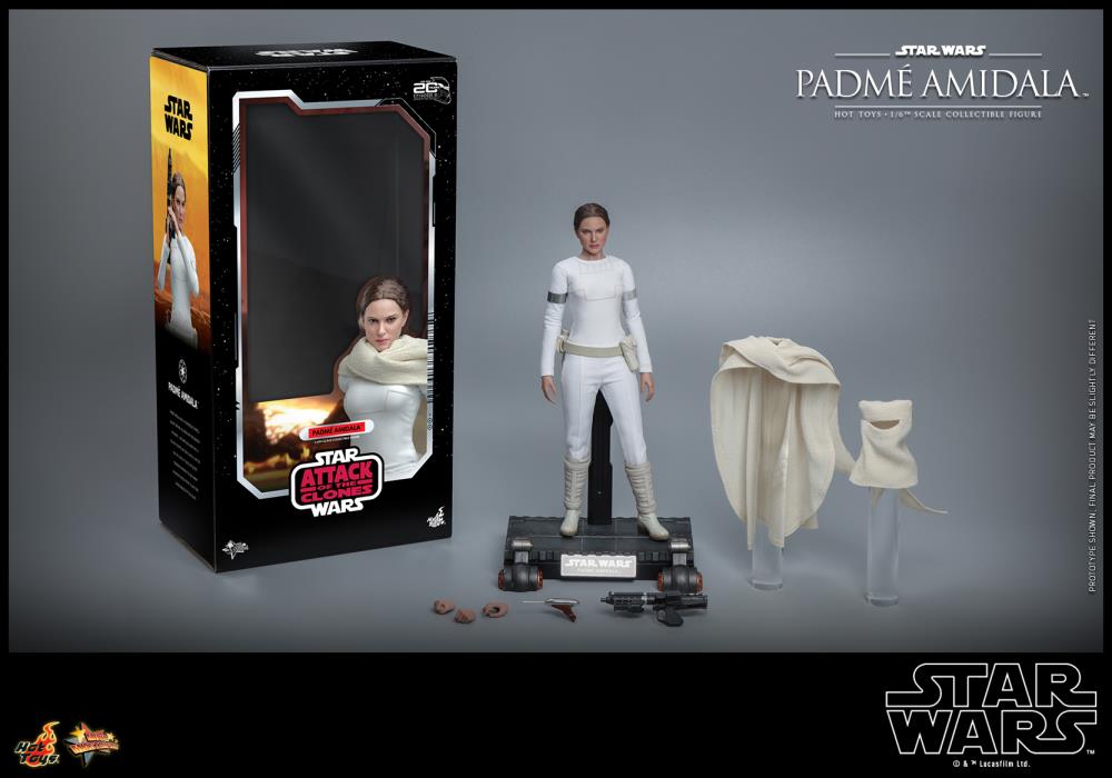 Padmé Amidala (Grappling Hook Launcher) - Star Wars - Clone Wars (2008) -  White / Red Cards - Hasbro Action Figure