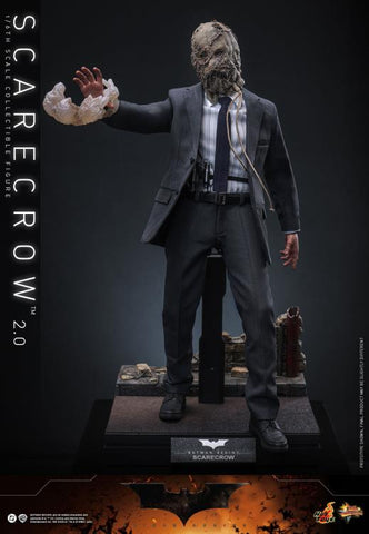 Batman Begins - Scarecrow (2.0) - Hot Toys (7859703808176)
